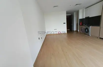 Apartment - Studio - 1 Bathroom for rent in Westview Garden - Jumeirah Village Circle - Dubai