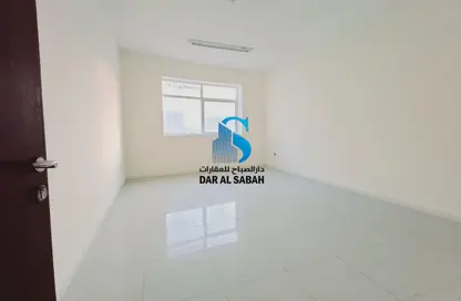 Apartment - 1 Bedroom - 1 Bathroom for rent in Al Nada Tower - Al Nahda - Sharjah