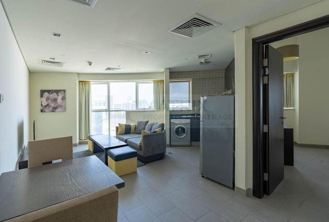 Cozy 1 BDR Unit I Bright and Sunny I Furnished