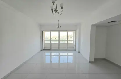 شقة - 2 غرف نوم - 3 حمامات للايجار في بناية مويليح 29 - مويلح - الشارقة شقة - 2 غرف نوم - 3 حمامات للايجار في بناية مويليح 29 - مويلح - الشارقة