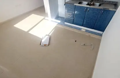 شقة - 1 حمام للايجار في شارع التعاون الجديد - التعاون - الشارقة