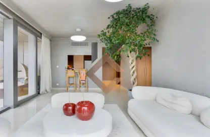 Apartment - 1 Bedroom - 2 Bathrooms for sale in Boulevard Point - Downtown Dubai - Dubai