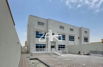 Villa - 7+ Bedrooms - 7+ Bathrooms for rent in Al Shamkha - Abu Dhabi
