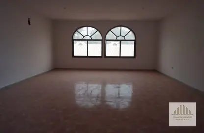 Empty Room image for: Apartment - 2 Bedrooms - 2 Bathrooms for rent in Zakher - Al Ain, Image 1