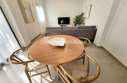 Apartment - 1 Bedroom - 1 Bathroom for rent in The Gardens Buildings - The Gardens - Dubai