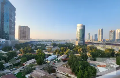 شقة - 2 غرف نوم - 2 حمامات للايجار في ميراكولوم ريزيدنس - برشا هايتس (تيكوم) - دبي