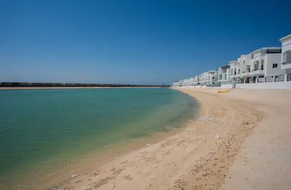 فيلا - 4 غرف نوم - 5 حمامات للايجار في مدينة أجمل مكان - مدينة الواجهة المائية لإمارة الشارقة - الشارقة