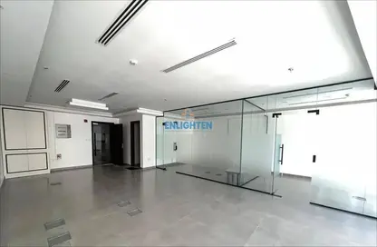 Office Space - Studio for rent in The Regal Tower - Business Bay - Dubai