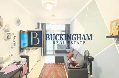 شقة - غرفة نوم - 1 حمام للايجار في جلوبال ليك فيو - (JLT) مجمع E - أبراج بحيرة الجميرا - دبي