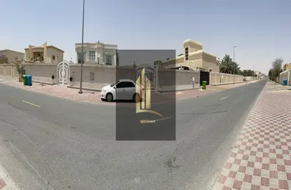 Villa - 5 Bedrooms - 5 Bathrooms for sale in Al Suyoh - Sharjah