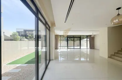 Villa - 3 Bedrooms - 5 Bathrooms for rent in Flora - DAMAC Hills - Dubai