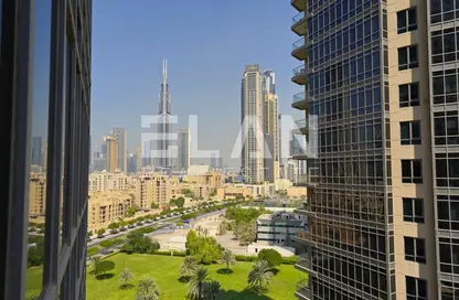 Outdoor Building image for: Apartment - 1 Bedroom - 2 Bathrooms for rent in South Ridge 3 - South Ridge - Downtown Dubai - Dubai, Image 1