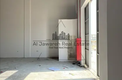 Warehouse - Studio - 1 Bathroom for rent in Umm Dir - Umm Al Quwain