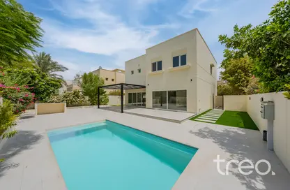 Villa - 4 Bedrooms - 4 Bathrooms for sale in Meadows 9 - Meadows - Dubai