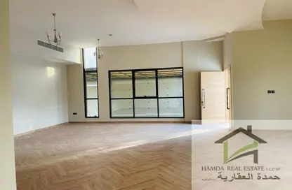 Villa - 5 Bedrooms - 7 Bathrooms for rent in Hoshi - Al Badie - Sharjah