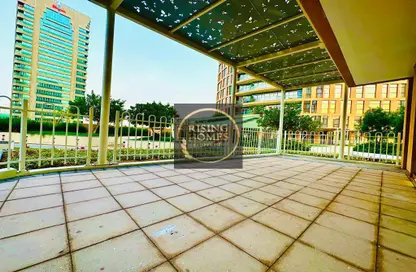 Terrace image for: Duplex - 3 Bedrooms - 4 Bathrooms for rent in United Square - Al Khalidiya - Abu Dhabi, Image 1