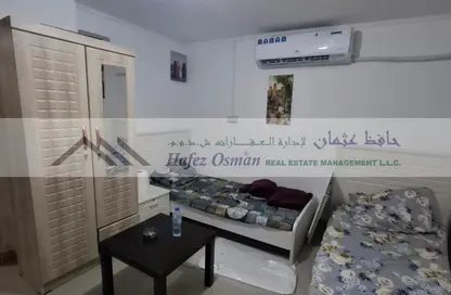 فيلا - 1 حمام للايجار في الخالدية - أبوظبي