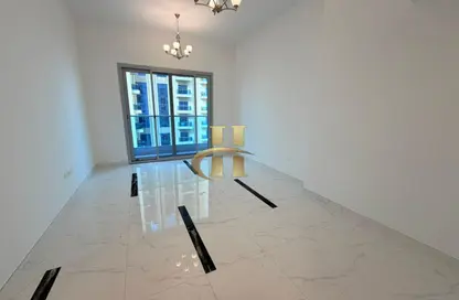 شقة - 2 غرف نوم - 2 حمامات للايجار في روز 10 - منطقة 11 - قرية جميرا الدائرية - دبي