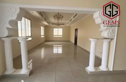 Villa - 5 Bedrooms - 6 Bathrooms for rent in Al Mizhar 2 - Al Mizhar - Dubai