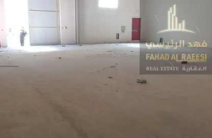 مستودع - استوديو - 1 حمام للايجار في أم الثعوب - أم القيوين