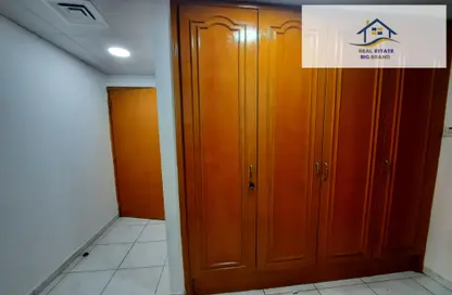 صورة لـ غرفة- غرفة النوم شقة - 2 غرف نوم - 2 حمامات للايجار في معسكر آل نهيان - أبوظبي ، صورة رقم 1