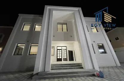 شقة - غرفة نوم - 2 حمامات للايجار في مدينة الرياض - أبوظبي