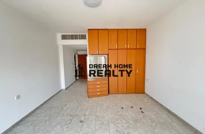 شقة - 2 غرف نوم - 3 حمامات للايجار في برج الدانا - المجاز 3 - المجاز - الشارقة