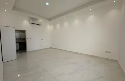Apartment - Studio - 1 Bathroom for rent in Madinat Al Riyad - Abu Dhabi