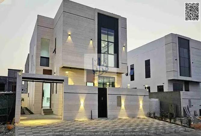 15233000 - Property Image 2