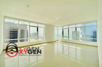 Apartment - 3 Bedrooms - 3 Bathrooms for rent in Al Nakheel Tower - Al Khalidiya - Abu Dhabi