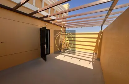 شقة - 2 غرف نوم - 3 حمامات للايجار في 3 المويهات - المويهات - عجمان