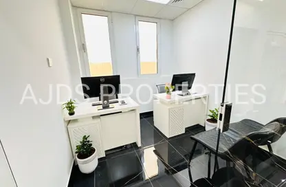 Business Centre - Studio - 1 Bathroom for rent in Horizone Building - Port Saeed - Deira - Dubai