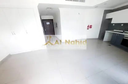 Apartment - 1 Bathroom for rent in Art Gardens Building B - Arjan - Dubai
