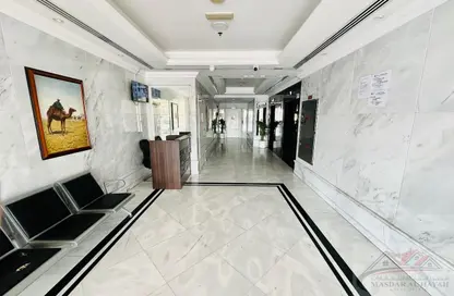 شقة - 2 غرف نوم - 3 حمامات للايجار في مجمع مويلح - تجارية مويلح - الشارقة شقة - 2 غرف نوم - 3 حمامات للايجار في مجمع مويلح - تجارية مويلح - الشارقة