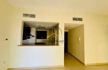 Apartment - 2 Bedrooms - 3 Bathrooms for rent in Centrium Tower 2 - Centrium Towers - Dubai Production City (IMPZ) - Dubai