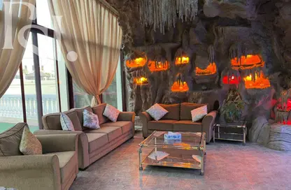 Villa - 7+ Bedrooms - 7+ Bathrooms for rent in Sector E - Emirates Hills - Dubai