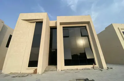 فيلا - 5 غرف نوم - 6 حمامات للايجار في الورقاء 4 - الورقاء - دبي