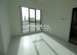Spacious | Brand New | Chiller free