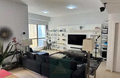 Apartment - 2 Bedrooms - 3 Bathrooms for rent in Rimal 3 - Rimal - Jumeirah Beach Residence - Dubai