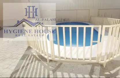 صورة لـ حوض سباحة فيلا - 3 غرف نوم - 4 حمامات للايجار في كورنيش عجمان - عجمان ، صورة رقم 1