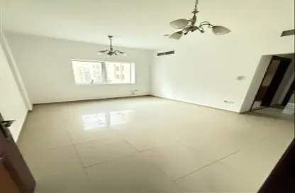 Apartment - 1 Bedroom - 1 Bathroom for rent in Al Khan 9 building - Al Khan - Sharjah