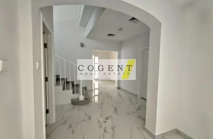 تاون هاوس - 4 غرف نوم - 4 حمامات للايجار في مجتمع الحدائق في موتور سيتي - موتور سيتي - دبي