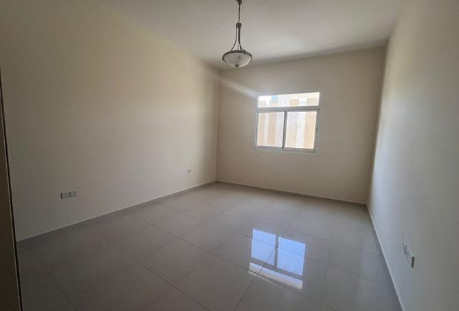 15901300 - Property Image 3