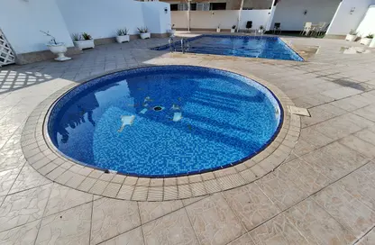 Apartment - 2 Bedrooms - 3 Bathrooms for rent in Bukhatir Tower - Al Majaz 3 - Al Majaz - Sharjah