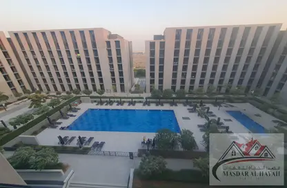 شقة - غرفة نوم - 1 حمام للايجار في الطراز - حي نسيج - الجادة - الشارقة