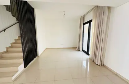 Townhouse - 2 Bedrooms - 4 Bathrooms for rent in Nasma Residence - Al Tai - Sharjah