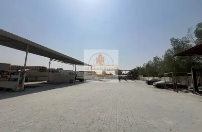 Warehouse - Studio - 1 Bathroom for rent in Al Sajaa Industrial - Al Sajaa - Sharjah