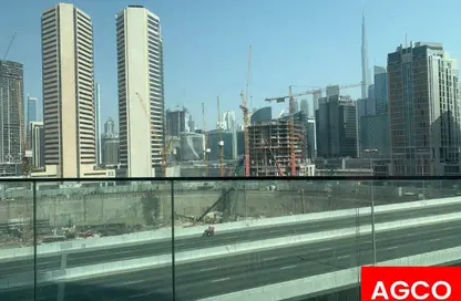 شقة - غرفة نوم - 1 حمام للبيع في زا باراجون لآي جي او - الخليج التجاري - دبي