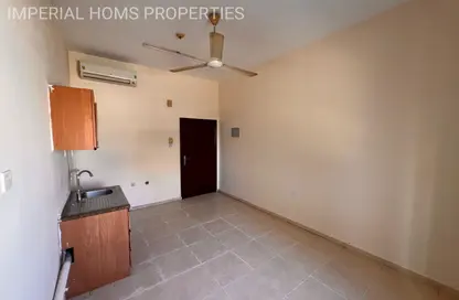 شقة - 1 حمام للايجار في 3 المويهات - المويهات - عجمان