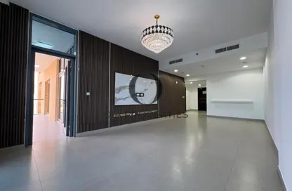 Apartment - 3 Bedrooms - 4 Bathrooms for rent in Dubai Wharf Tower 3 - Dubai Wharf - Al Jaddaf - Dubai